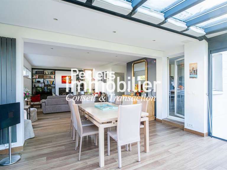 Maison Rueil-Malmaison - 5 chambres - 269m²