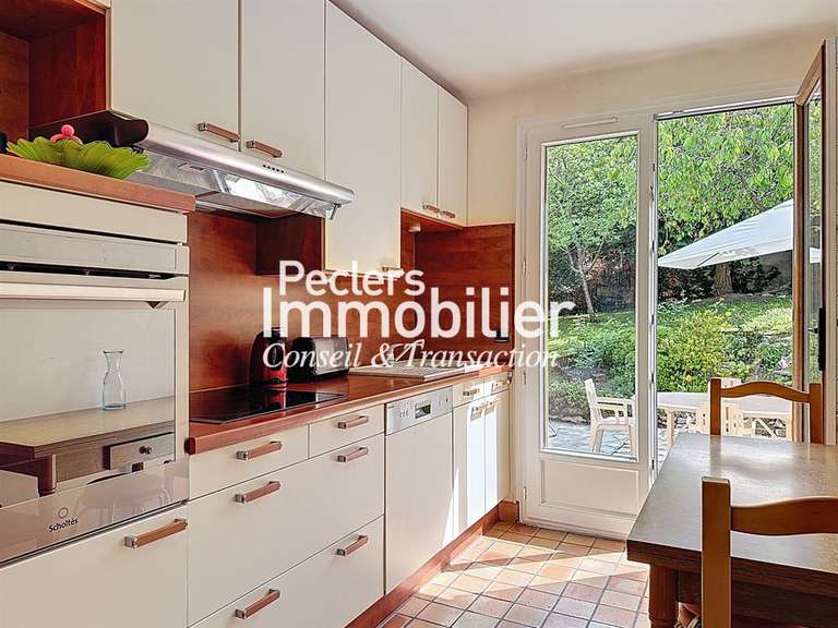 Maison Rueil-Malmaison - 5 chambres - 171m²