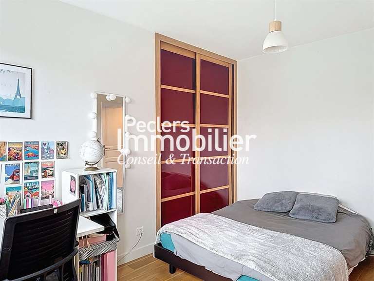Maison Rueil-Malmaison - 5 chambres - 183m²