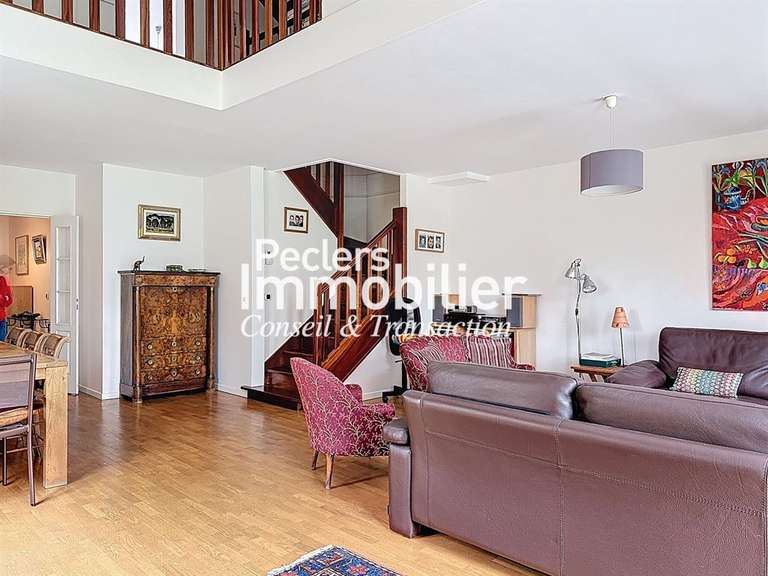 Maison Rueil-Malmaison - 5 chambres - 164m²