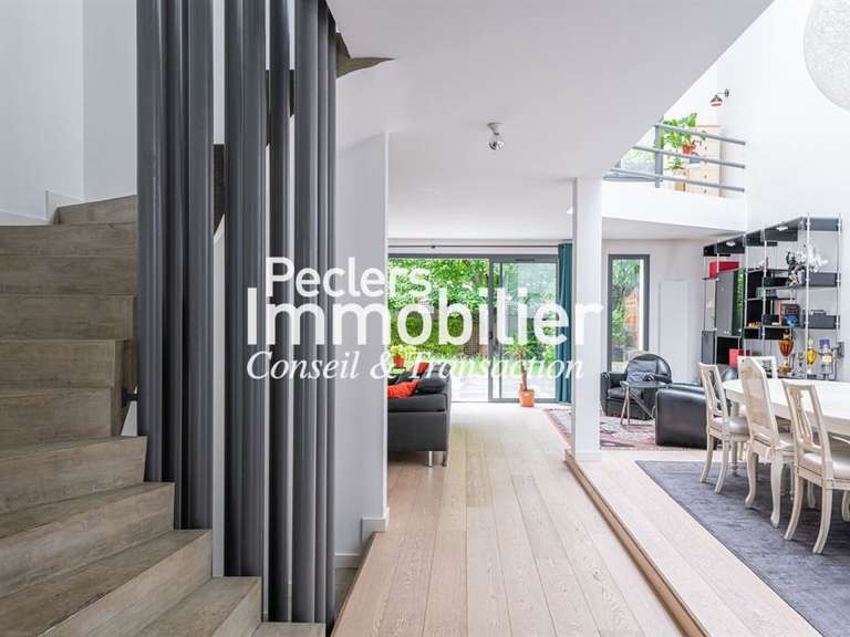 Maison Rueil-Malmaison - 5 chambres - 336m²