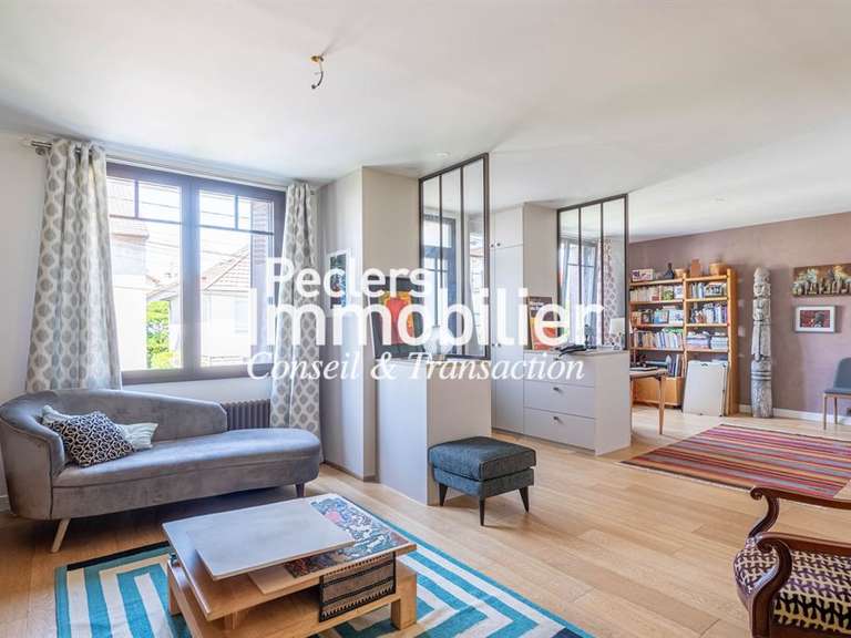 Maison Rueil-Malmaison - 5 chambres - 230m²