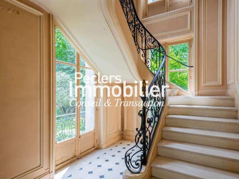 Maison Rueil-Malmaison - 7 chambres - 500m²