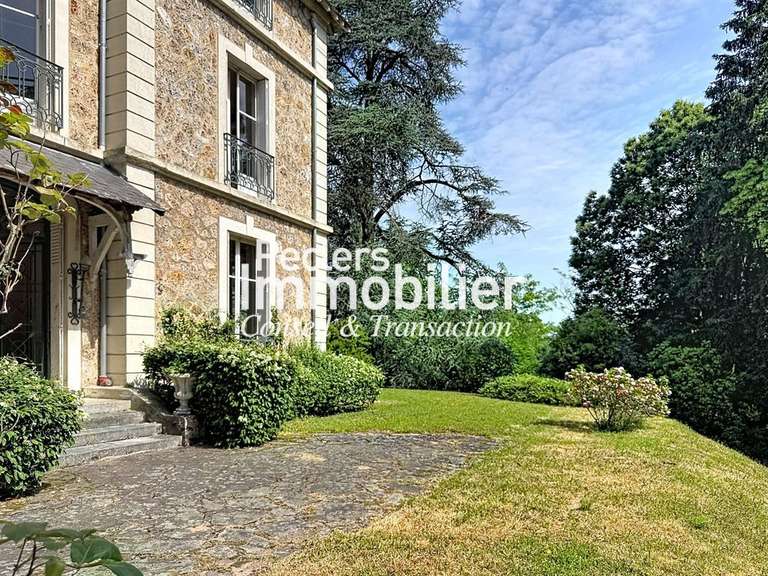 Maison Rueil-Malmaison - 7 chambres - 500m²