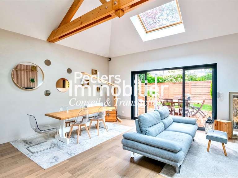 House Rueil-Malmaison - 4 bedrooms - 143m²