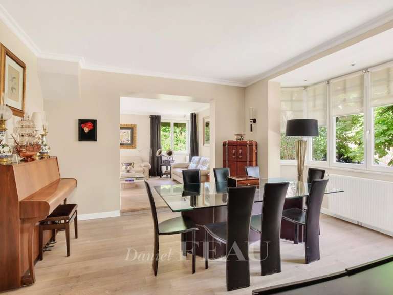 Maison Rueil-Malmaison - 290m²