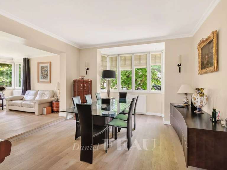 Maison Rueil-Malmaison - 290m²