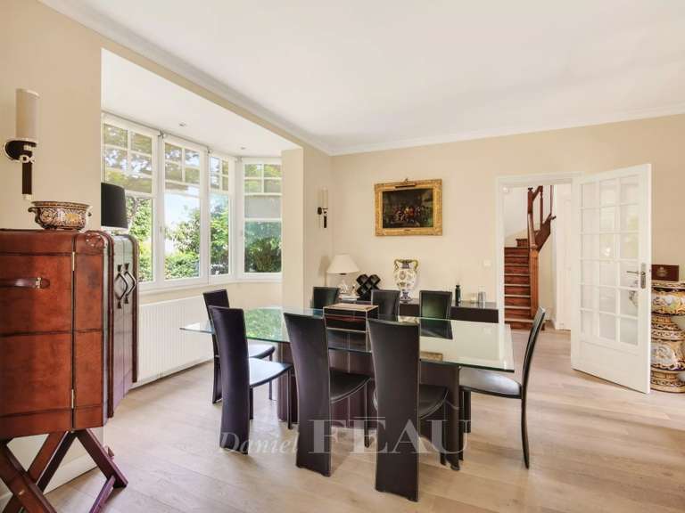 Maison Rueil-Malmaison - 290m²