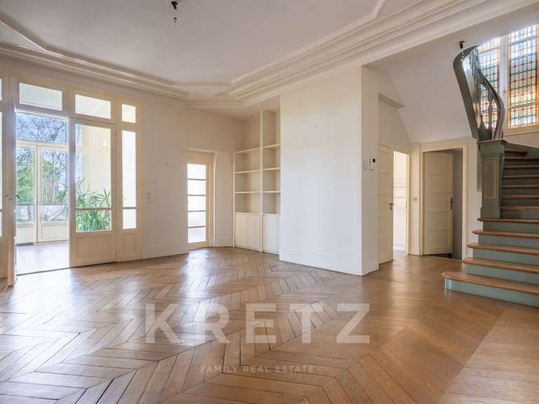Maison Rueil-Malmaison - 4 chambres - 517m²