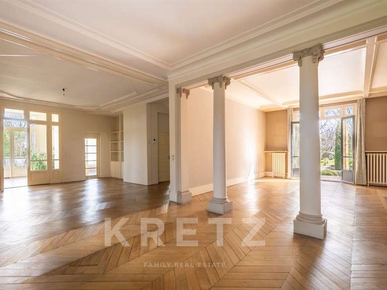 Maison Rueil-Malmaison - 4 chambres - 517m²