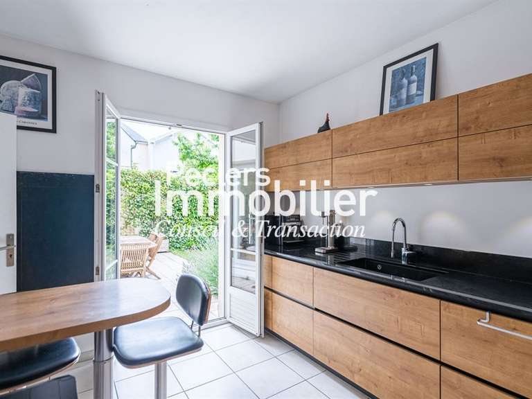 Maison Rueil-Malmaison - 4 chambres - 116m²