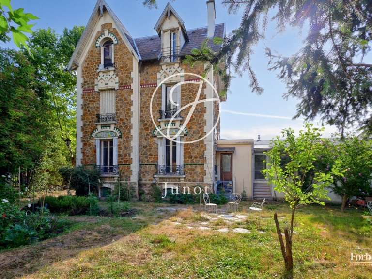 Maison Rueil-Malmaison - 4 chambres - 252m²