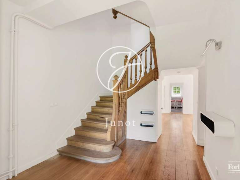 Maison Rueil-Malmaison - 8 chambres - 586m²