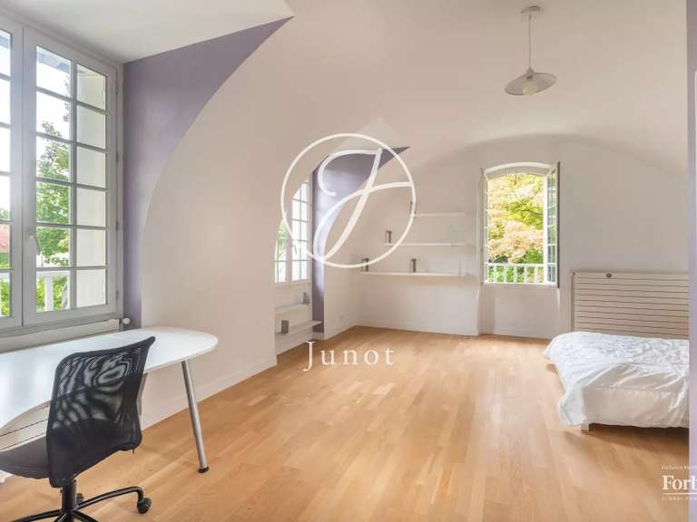 Maison Rueil-Malmaison - 8 chambres - 586m²