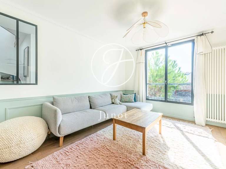 Maison Rueil-Malmaison - 4 chambres - 197m²