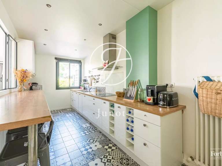 Maison Rueil-Malmaison - 4 chambres - 197m²