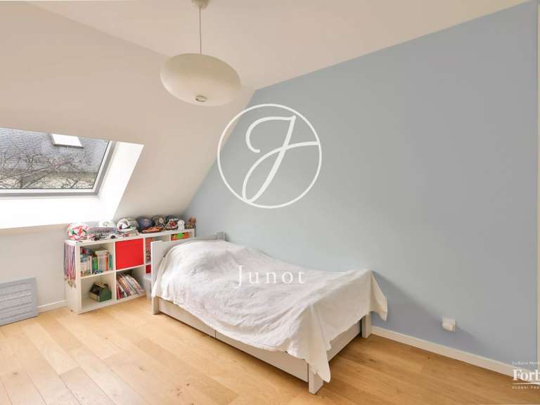 Maison Rueil-Malmaison - 4 chambres - 148m²