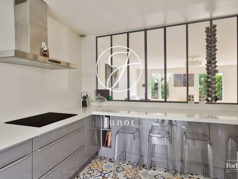 Maison Rueil-Malmaison - 4 chambres - 148m²