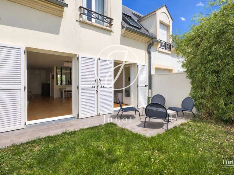 Maison Rueil-Malmaison - 4 chambres - 148m²