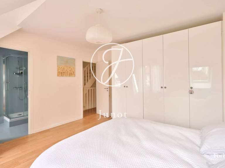 Maison Rueil-Malmaison - 4 chambres - 148m²
