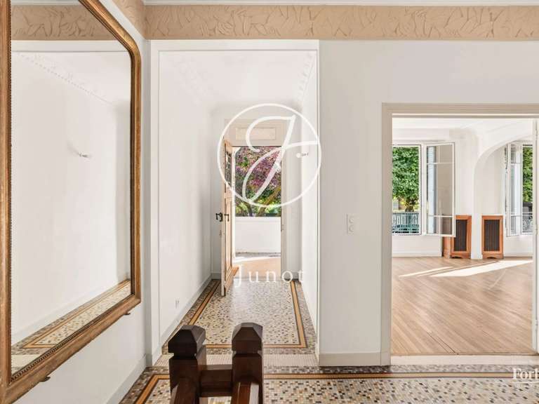 Maison Rueil-Malmaison - 4 chambres - 194m²