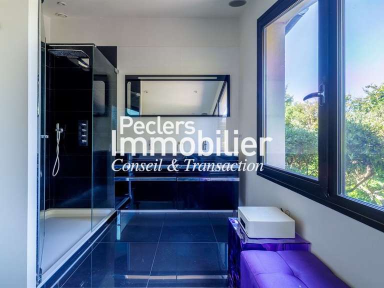 Maison Rueil-Malmaison - 5 chambres - 250m²