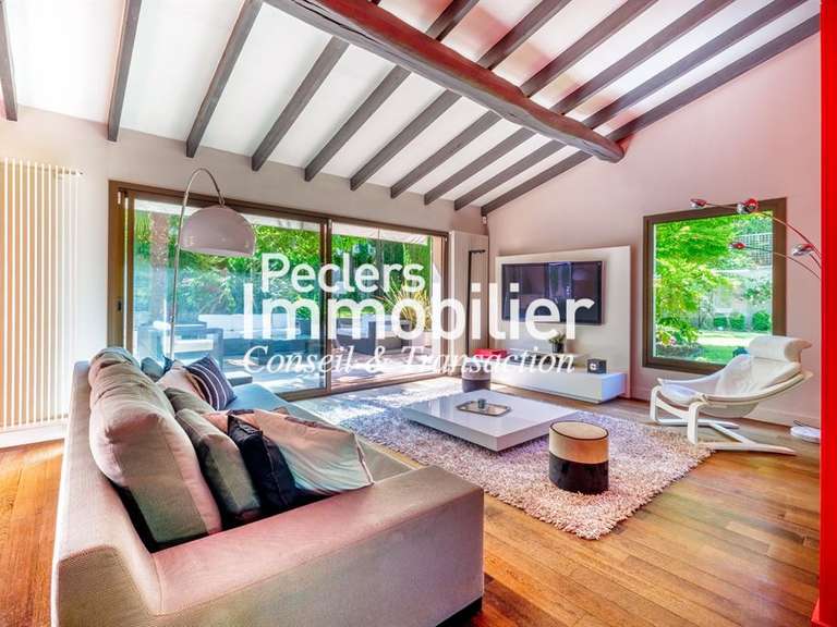 Maison Rueil-Malmaison - 5 chambres - 250m²