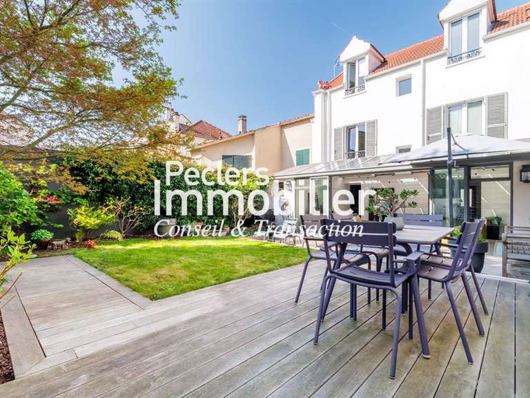 Maison Rueil-Malmaison - 4 chambres - 173m²