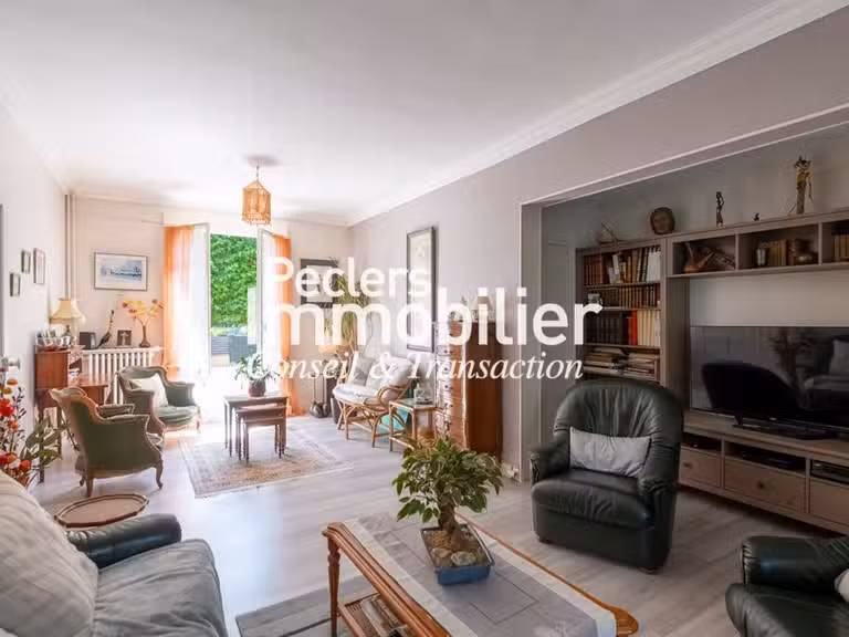 Maison Rueil-Malmaison - 3 chambres - 127m²