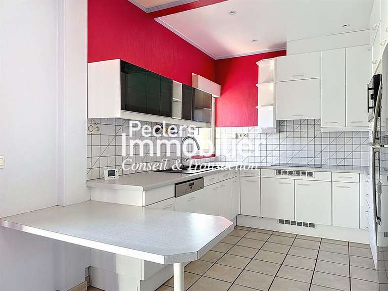 Maison Rueil-Malmaison - 4 chambres - 144m²
