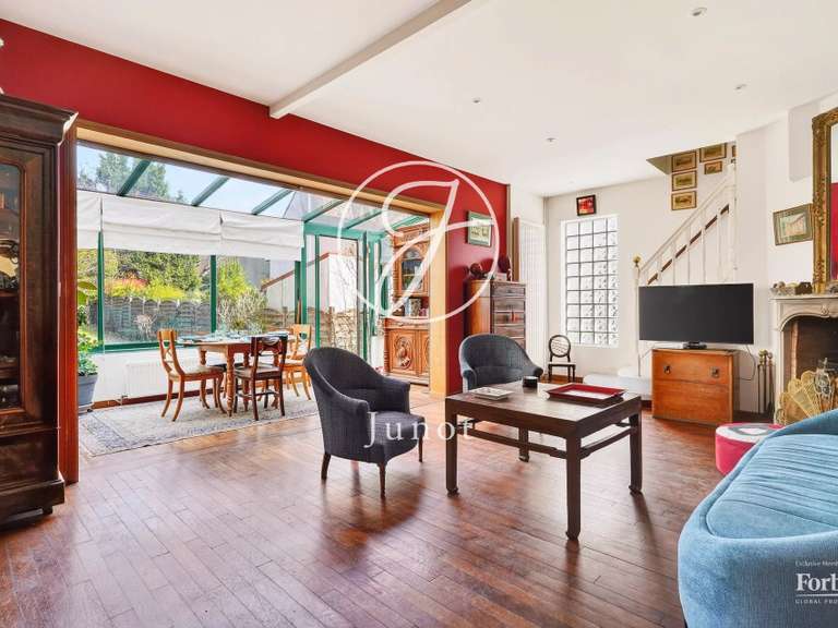 Maison Rueil-Malmaison - 5 chambres - 183m²