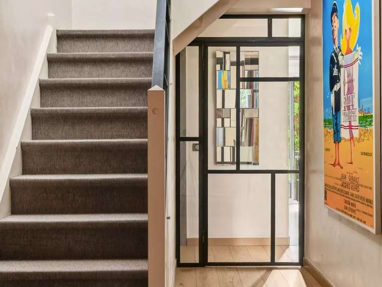 Maison Rueil-Malmaison - 5 chambres - 233m²