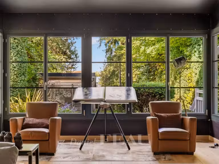 Maison Rueil-Malmaison - 5 chambres - 233m²
