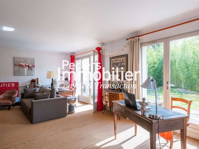 Maison Rueil-Malmaison - 4 chambres - 155m²
