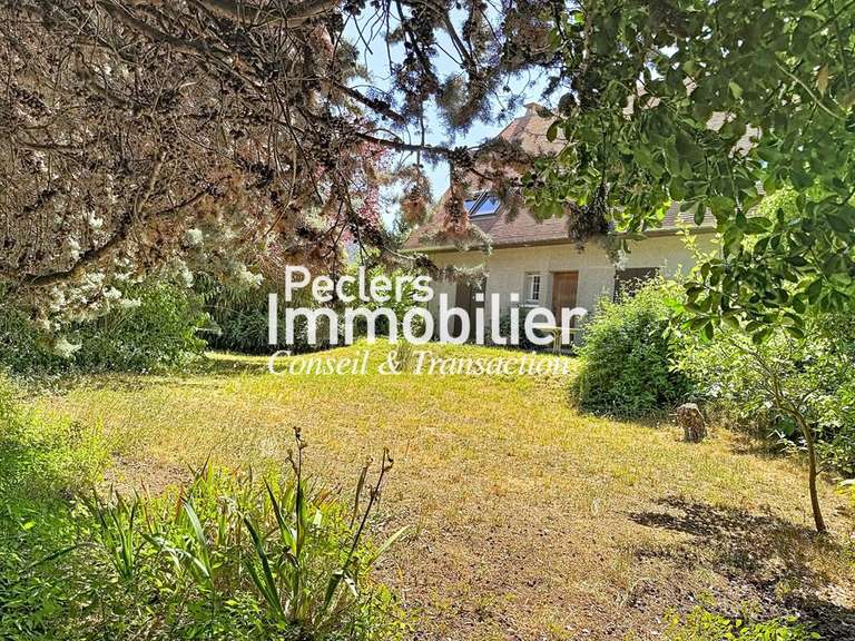 Maison Rueil-Malmaison - 6 chambres - 181m²