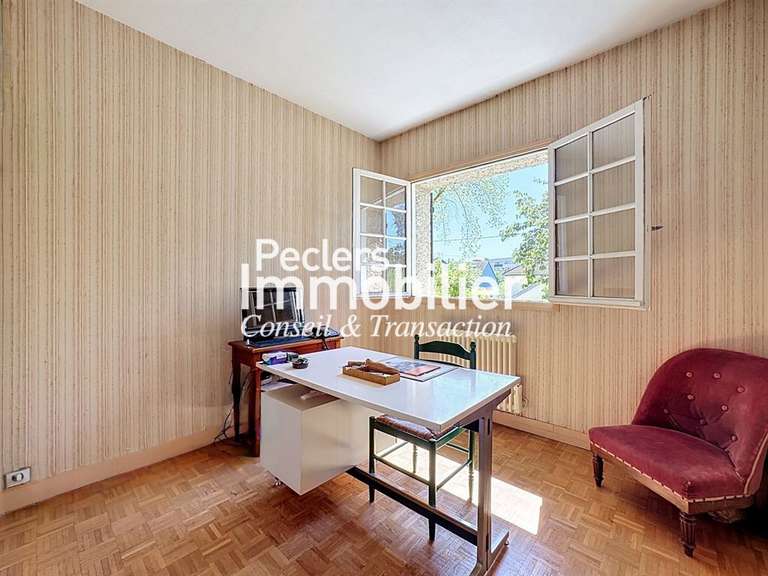 Maison Rueil-Malmaison - 6 chambres - 181m²
