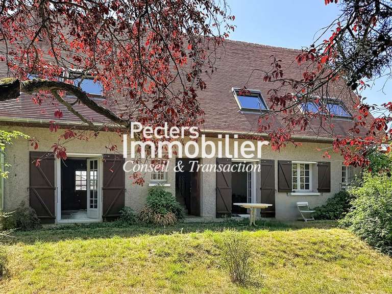 Maison Rueil-Malmaison - 6 chambres - 181m²