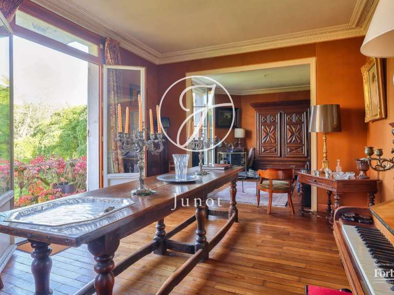 Maison Rueil-Malmaison - 5 chambres - 319m²