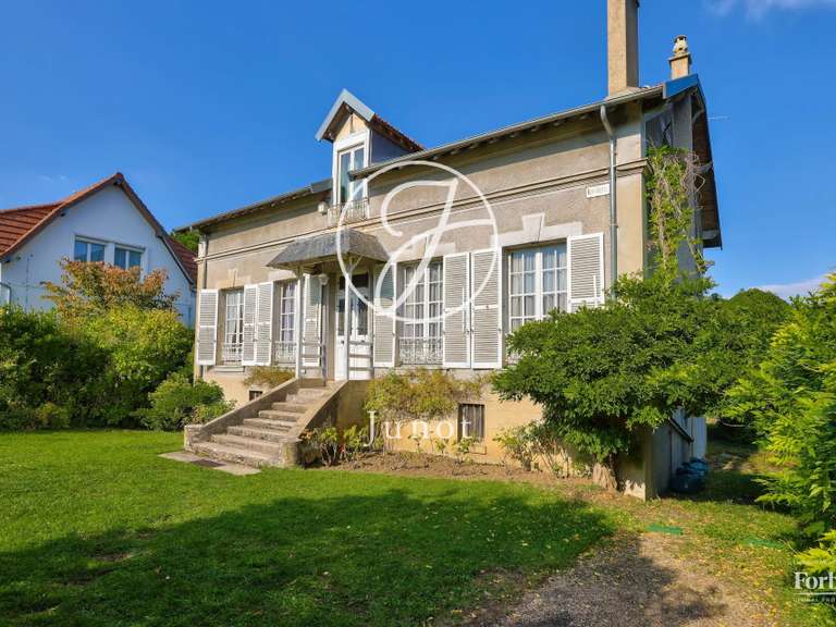 Maison Rueil-Malmaison - 5 chambres - 319m²