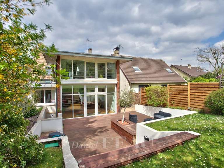 Maison Rueil-Malmaison - 5 chambres - 270m²