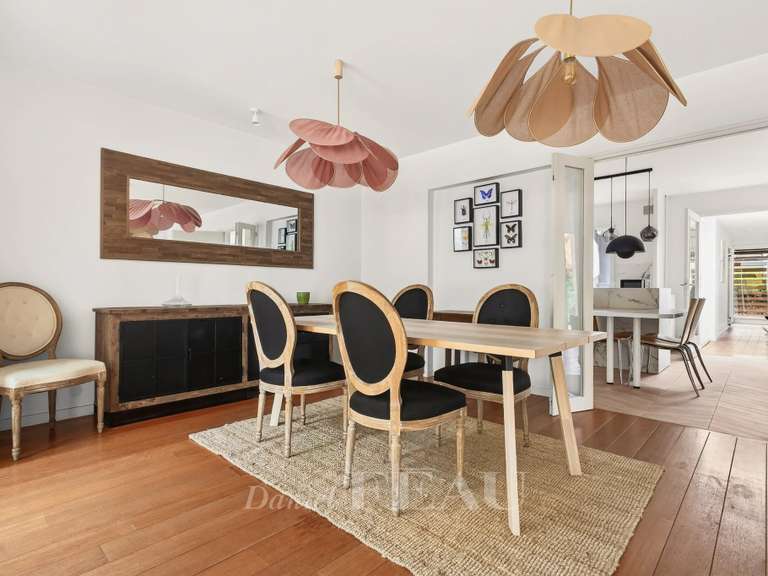 Maison Rueil-Malmaison - 5 chambres - 336m²