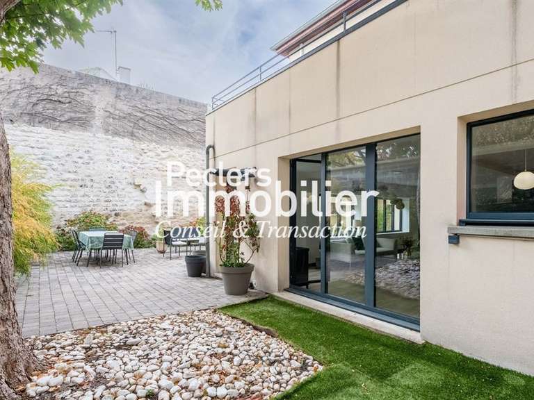 Maison Rueil-Malmaison - 4 chambres - 161m²