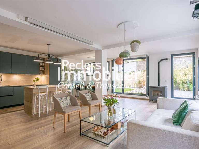 Maison Rueil-Malmaison - 4 chambres - 161m²