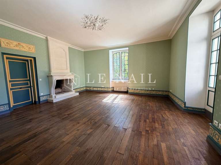 Maison Ruffec - 8 chambres - 700m²