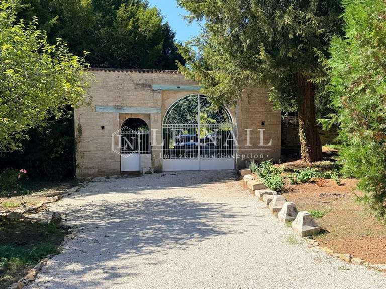 Maison Ruffec - 8 chambres - 700m²