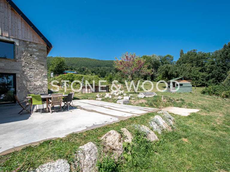 House Rumilly - 6 bedrooms - 265m²