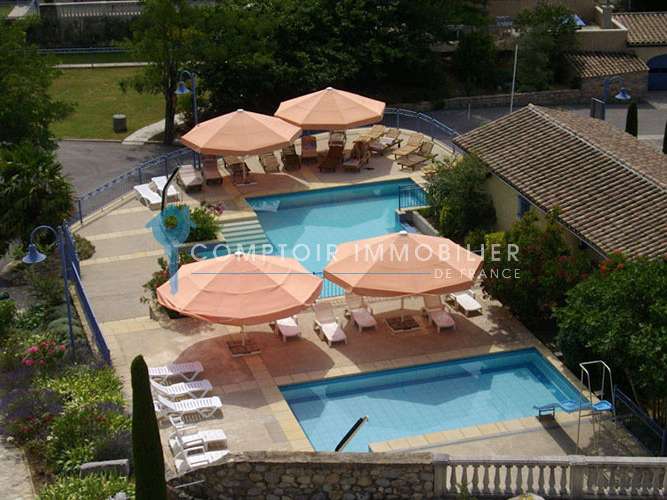 Maison Ruoms - 37 chambres - 1823m²