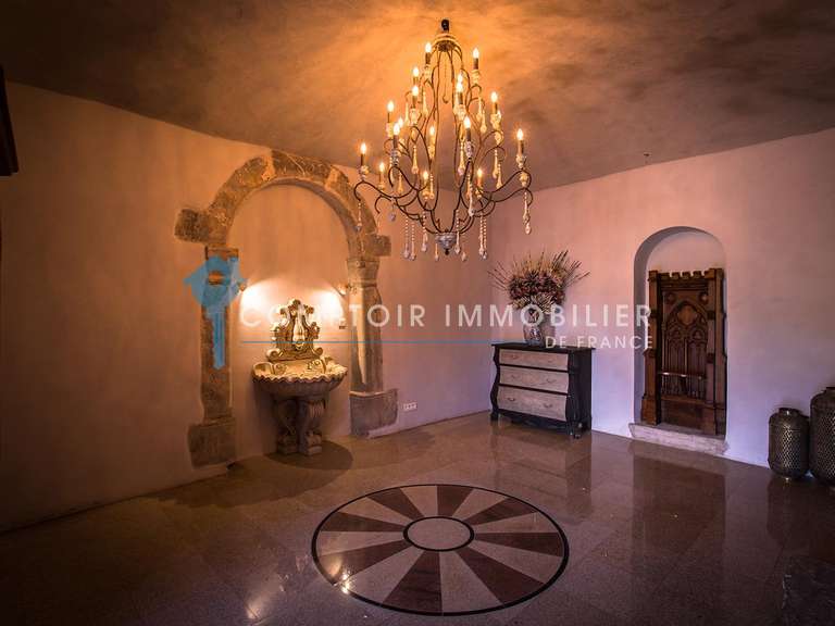 Maison Ruoms - 37 chambres - 1823m²