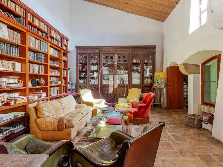 Maison Rustrel - 7 chambres - 280m²