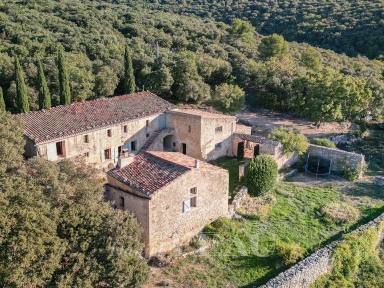 House Rustrel - 7 bedrooms - 250m²